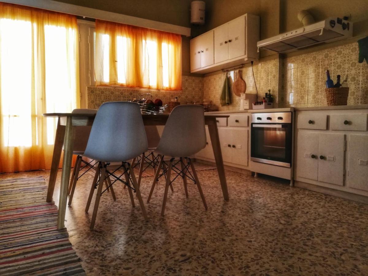 Cosy Retro Apartment Закинтос Екстериор снимка